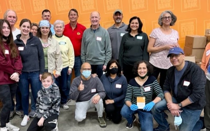 April 15 Northern Illinois Bood Bank Volunteer Event